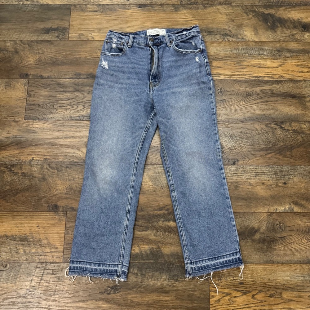 Abercrombie‎ & Fitch Ultra High Rise Ankle Straight Jeans 27 Short Raw Hem
